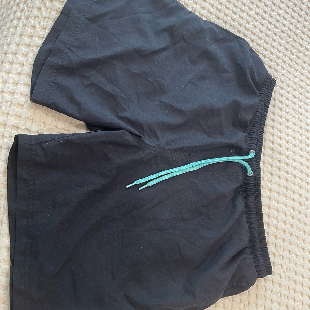 Men black swim trunks black club room. Worn once lightly used. 🩳